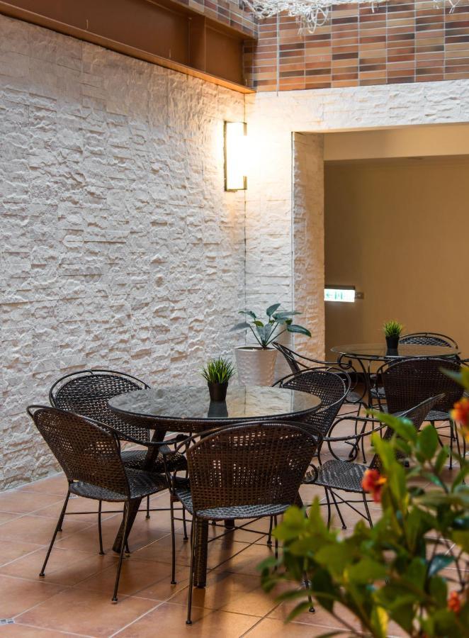 Kending Kaying Hotel Hengchun Exterior photo
